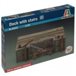 Dock with stairs Italeri 5615