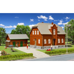 Dom osiedlowy z budynkiem gospodarczym KIBRI 38188