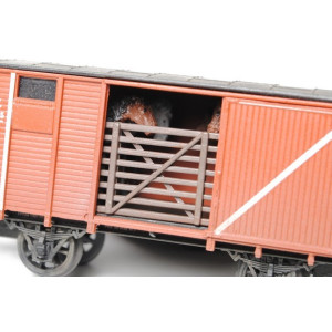 Wagon HTB, przewóz koni, SDV Model, SDV4010