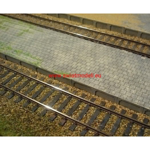 Plac z płyt chodnikowych 35x35 KoTeBi KTB087603