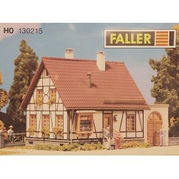 Dom jednorodzinny Faller 130215