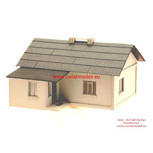 Dom wiejski kryty papą KoTeBi KTB087452 KoTeBi modele wycinane laserem - 1