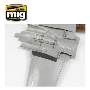 ANTI-SLIP PASTE - BLACK COLOR FOR 1/48 1/72 AMIG 2034 AMMO of Mig
