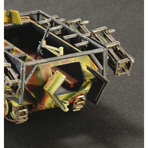 Transporter opancerzony Sd. Kfz. 251/1 Stuka zu Fuss Italeri 7080