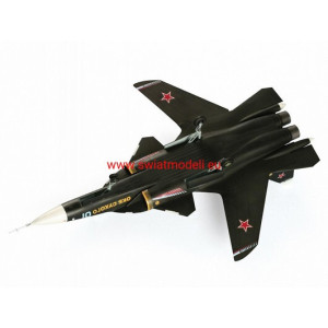 Samolot myśliwski piątej generacji Su-47 Zvezda 7215